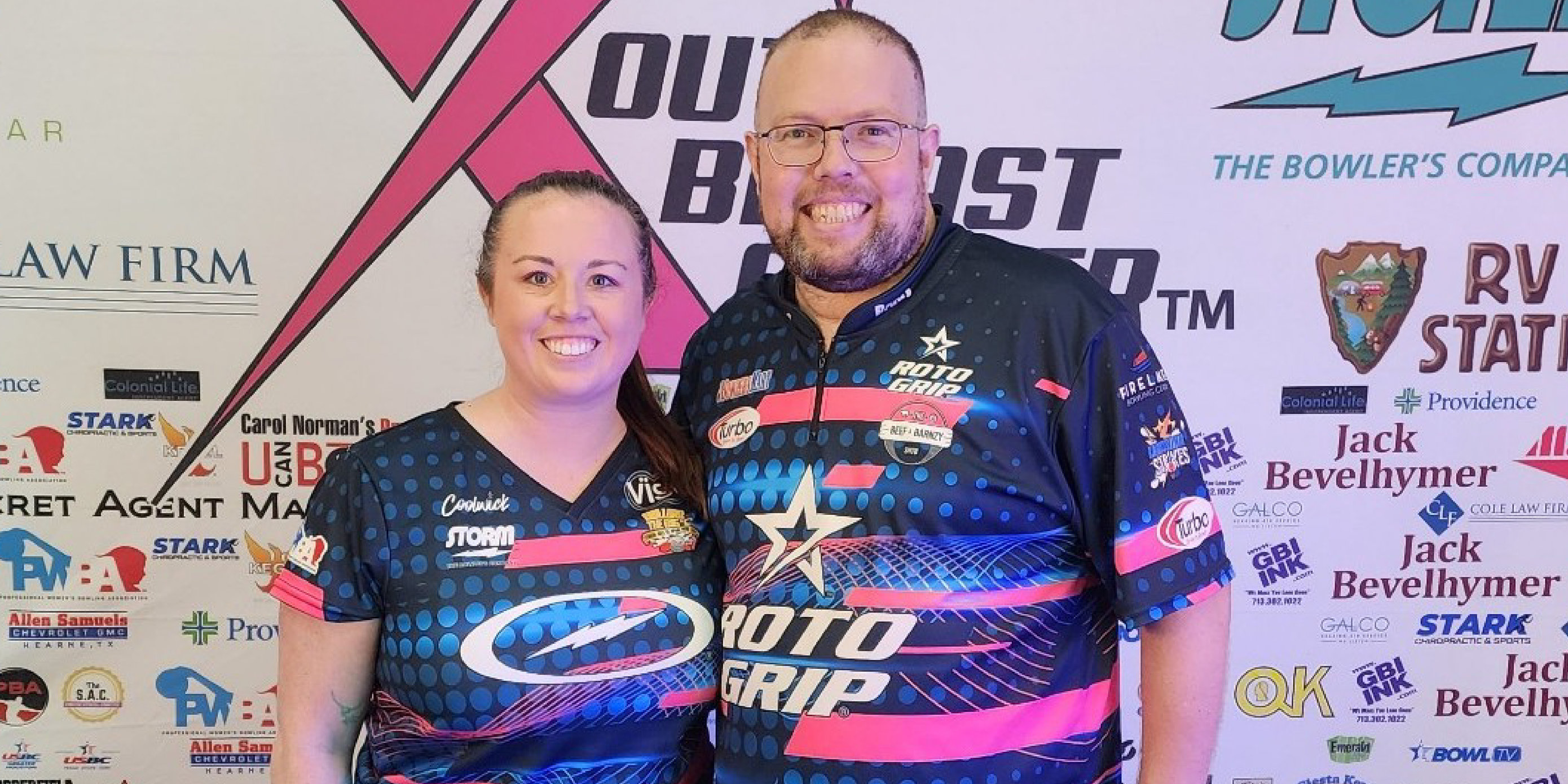 Stu Williams and Josie Barnes Lead First Day of Storm PBA/PWBA SABC