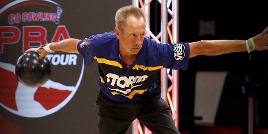 Pete Weber Leads After PBA50 Johnny Petravliga BVL Open First Round - Global Hero 
