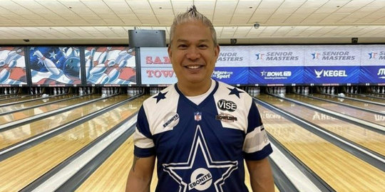 Defending champion Castillo leads after first round at 2023 USBC Senior Masters