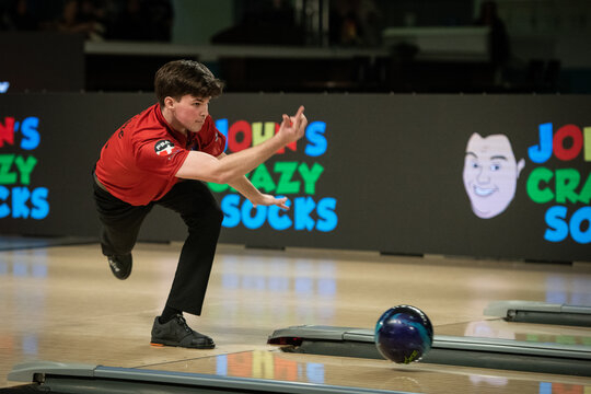Ethan Fiore Leads PBA Players Championship Through Qualifying