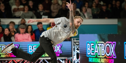 Svensson, Tackett Rise to Top of TOC Standings
