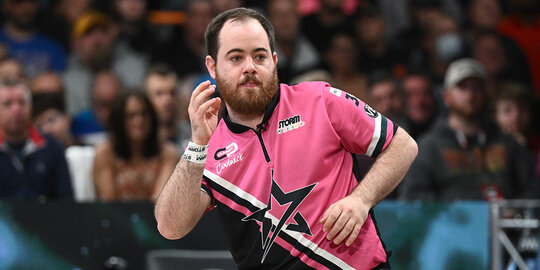 Anthony Simonsen Among 16 Players in Contention for Groupon PBA Illinois Classic