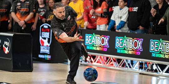 Tom Daugherty, Kyle Sherman Lead Round 1 of Surfside PBA New York Classic