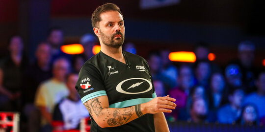 Jason Belmonte Leads PBA Chameleon Championship